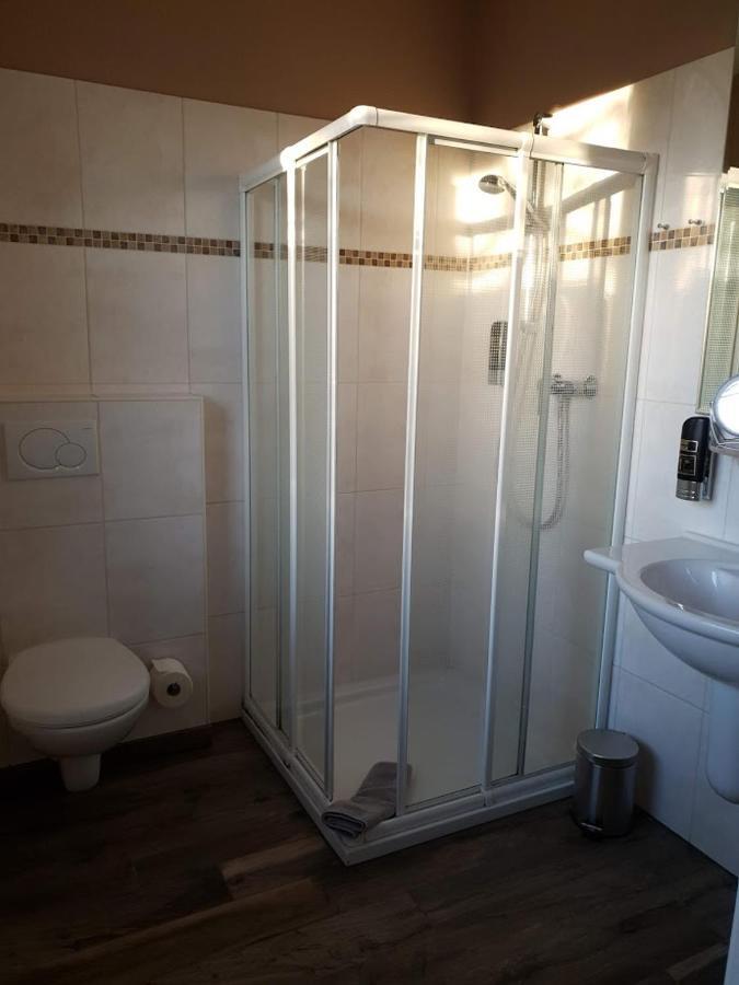 Hotel Knipper Lastrup Екстериор снимка