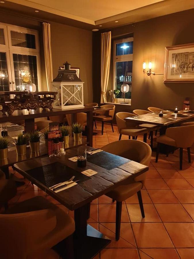 Hotel Knipper Lastrup Екстериор снимка